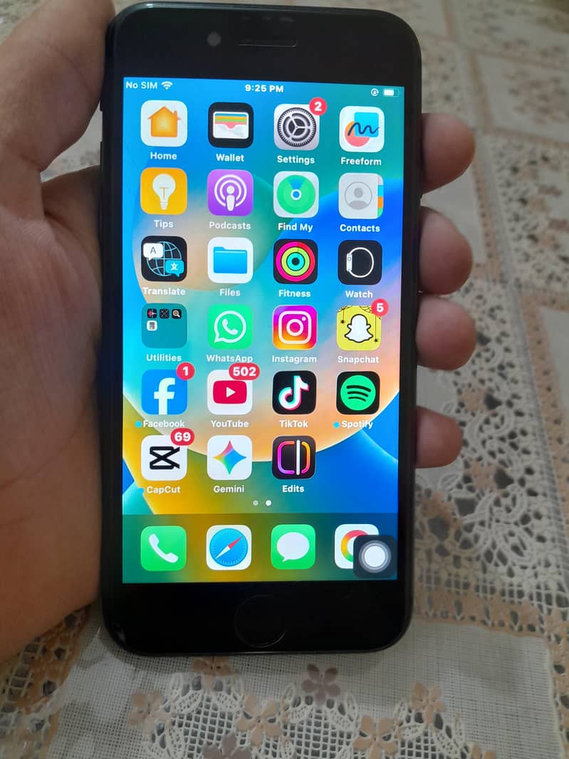 Apple iPhone 8 7