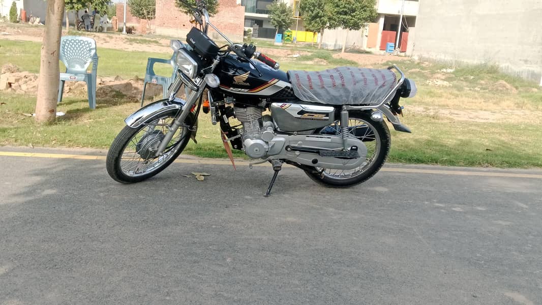 motorcycle 0