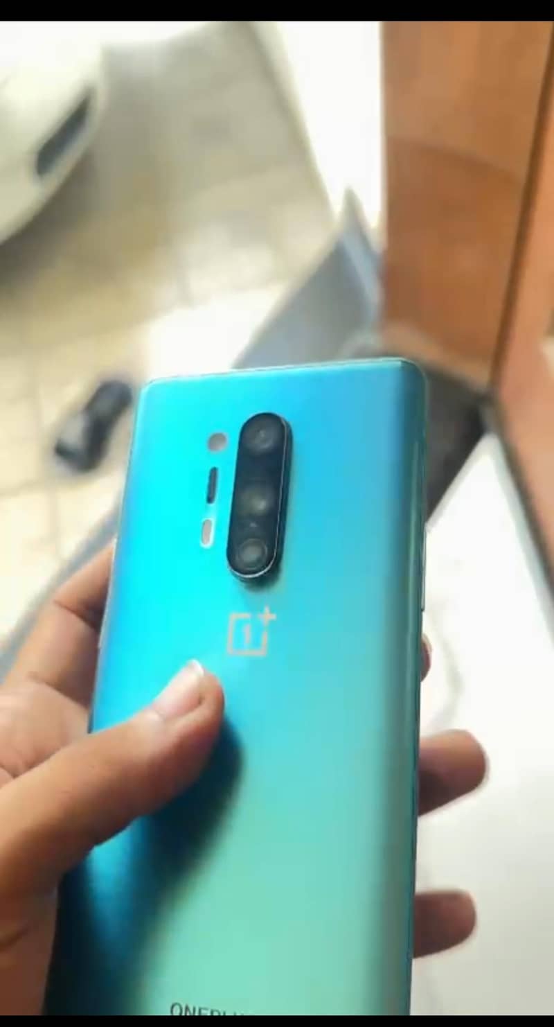 One Plus 8 Pro 0