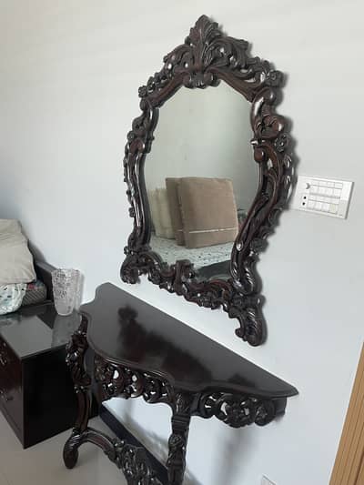 Dressing table