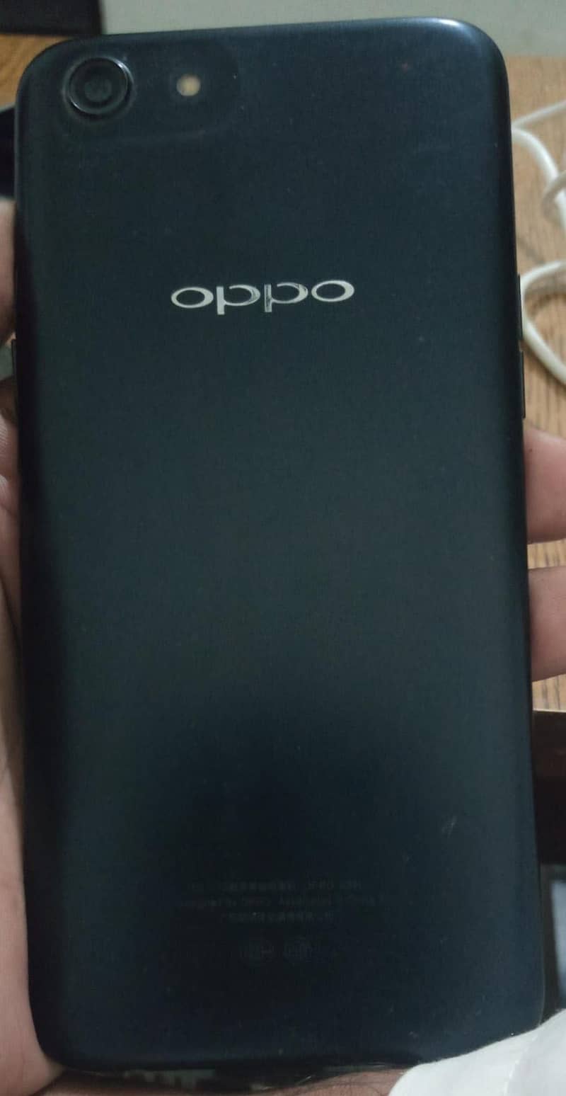 OPPO A83 2
