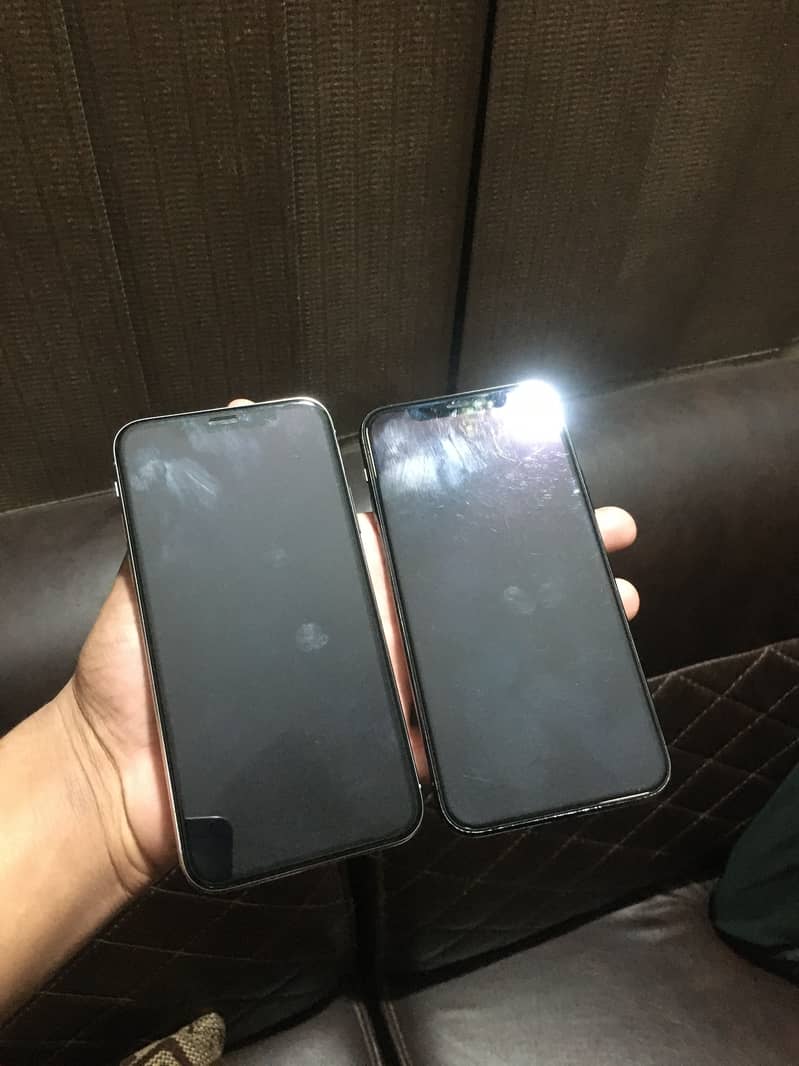 Apple iPhone 11 & X 4