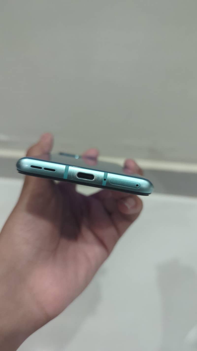 One Plus 8T 2