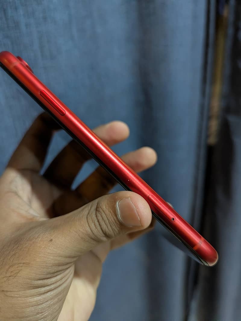 Apple iPhone XR 1