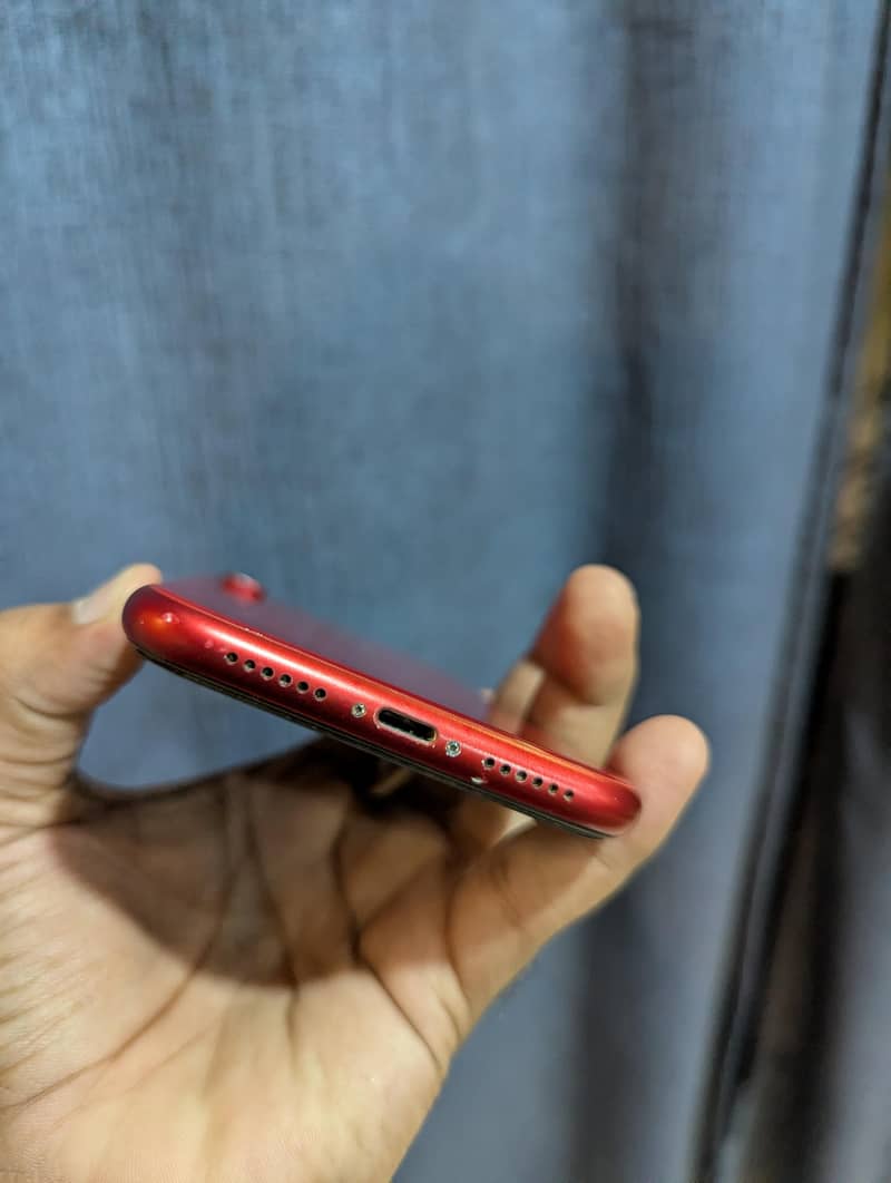 Apple iPhone XR 2