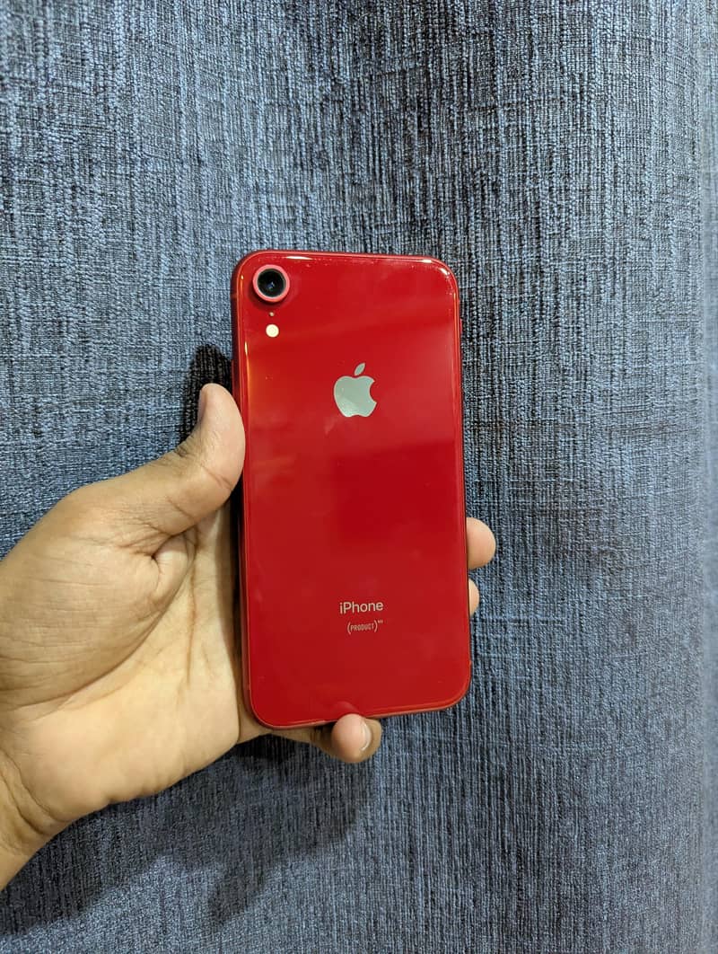 Apple iPhone XR 4