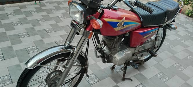 HONDA CG125