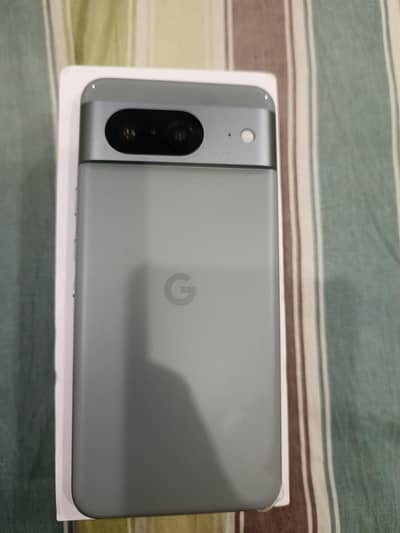 Google Pixel 8