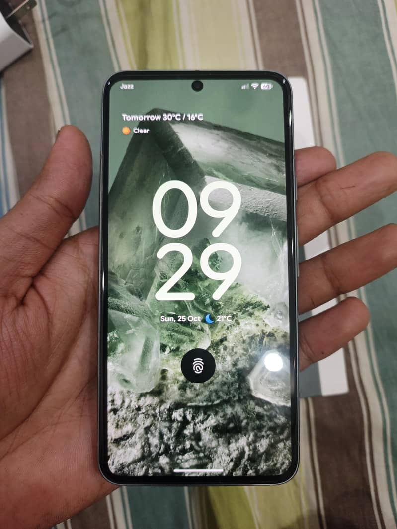 Google Pixel 8 2