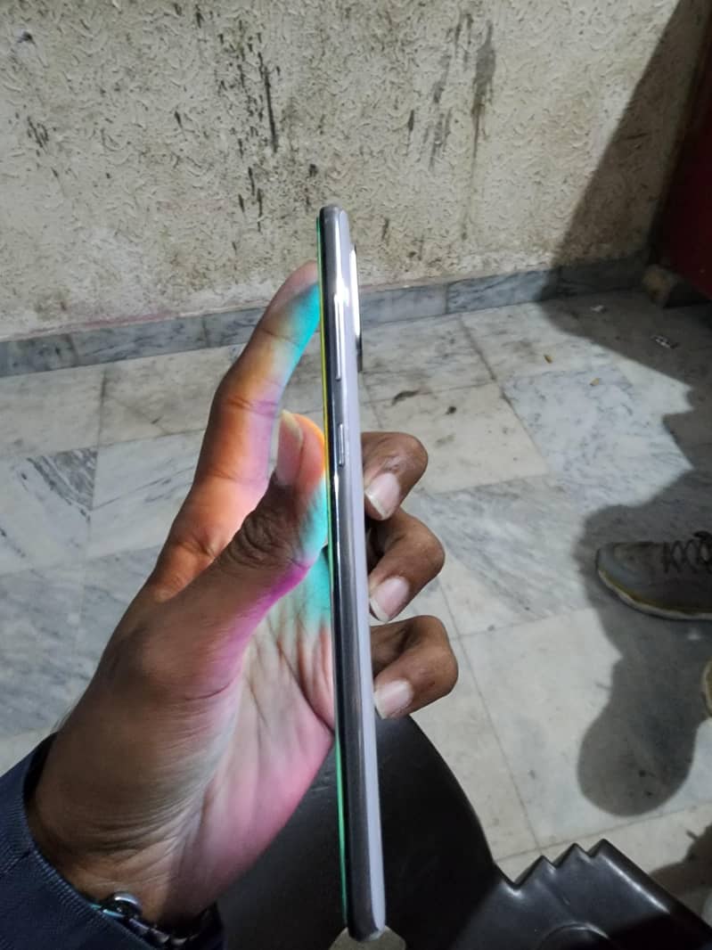 Samsung Mobile A71 3