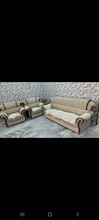 sofa for sell