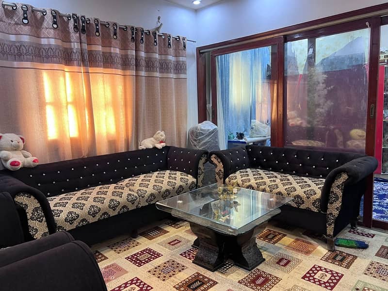 Sofas for sale in use 1