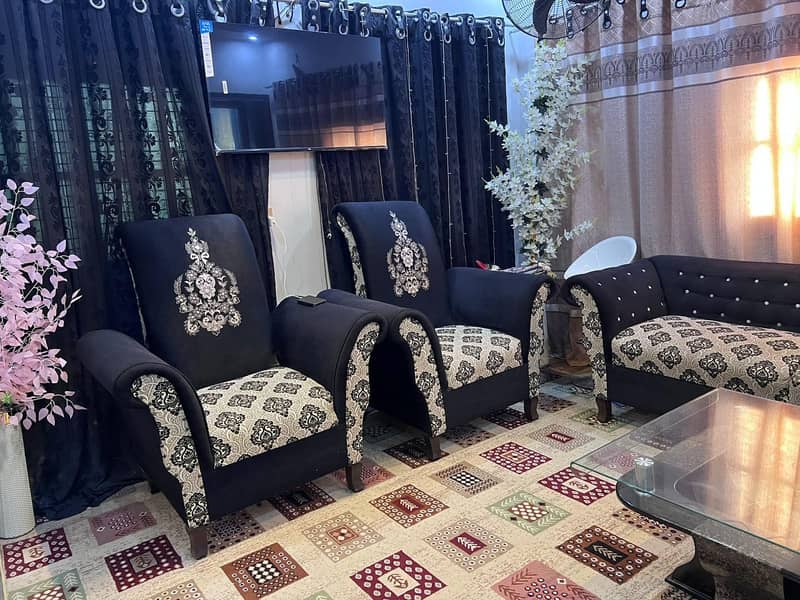 Sofas for sale in use 4