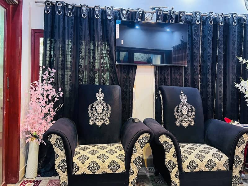 Sofas for sale in use 7