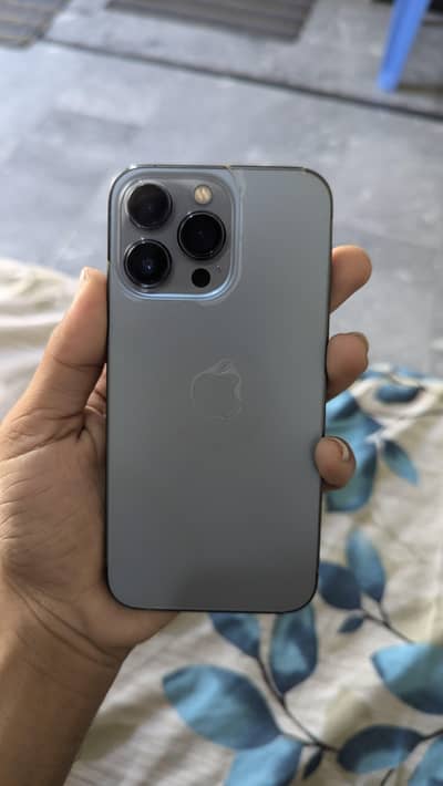 Apple iPhone 13 Pro