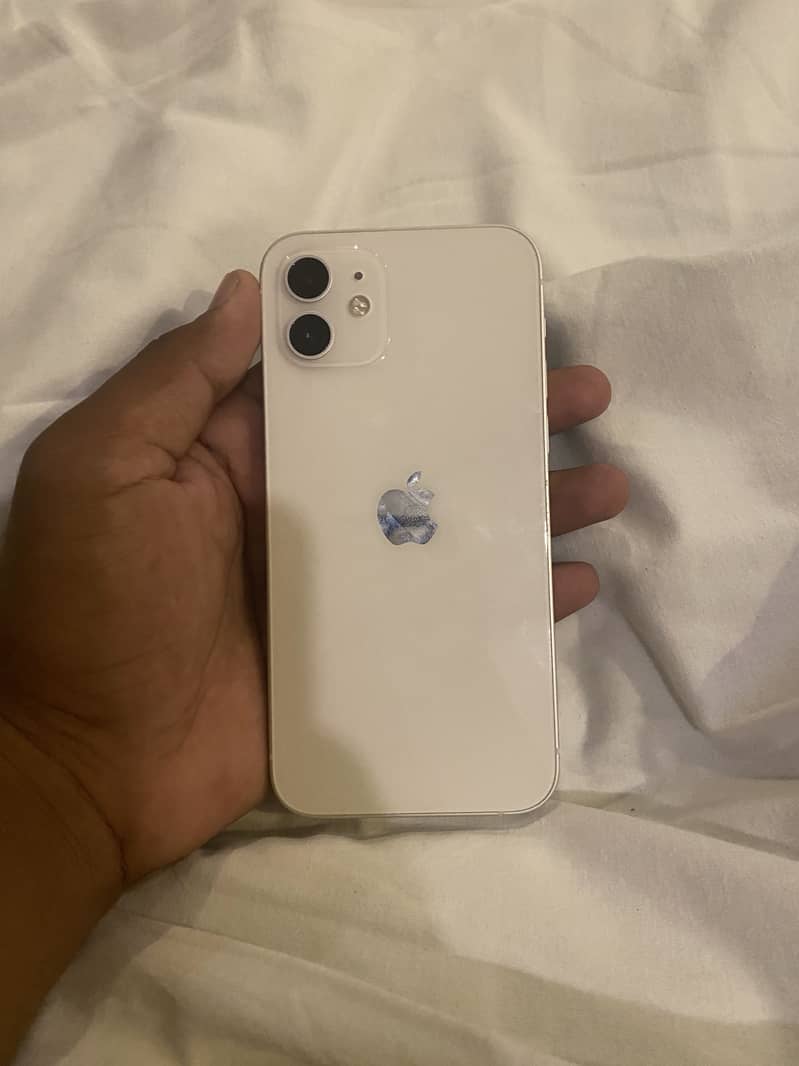 Apple iPhone 12 0