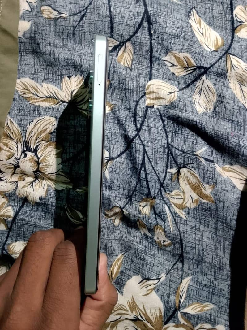 Realme Note 60x 3