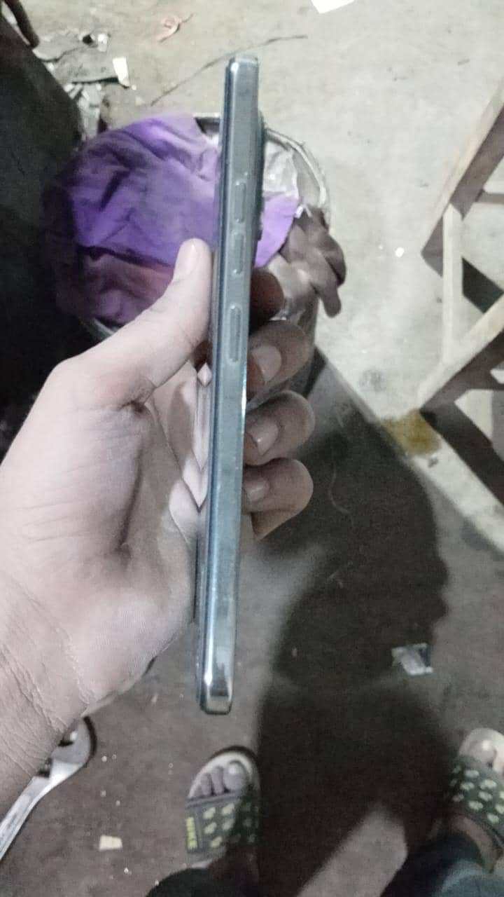 Tecno SPARK 30 Pro 1
