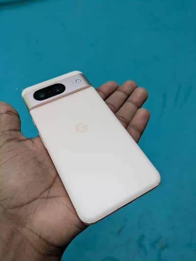 Google Pixel 8
