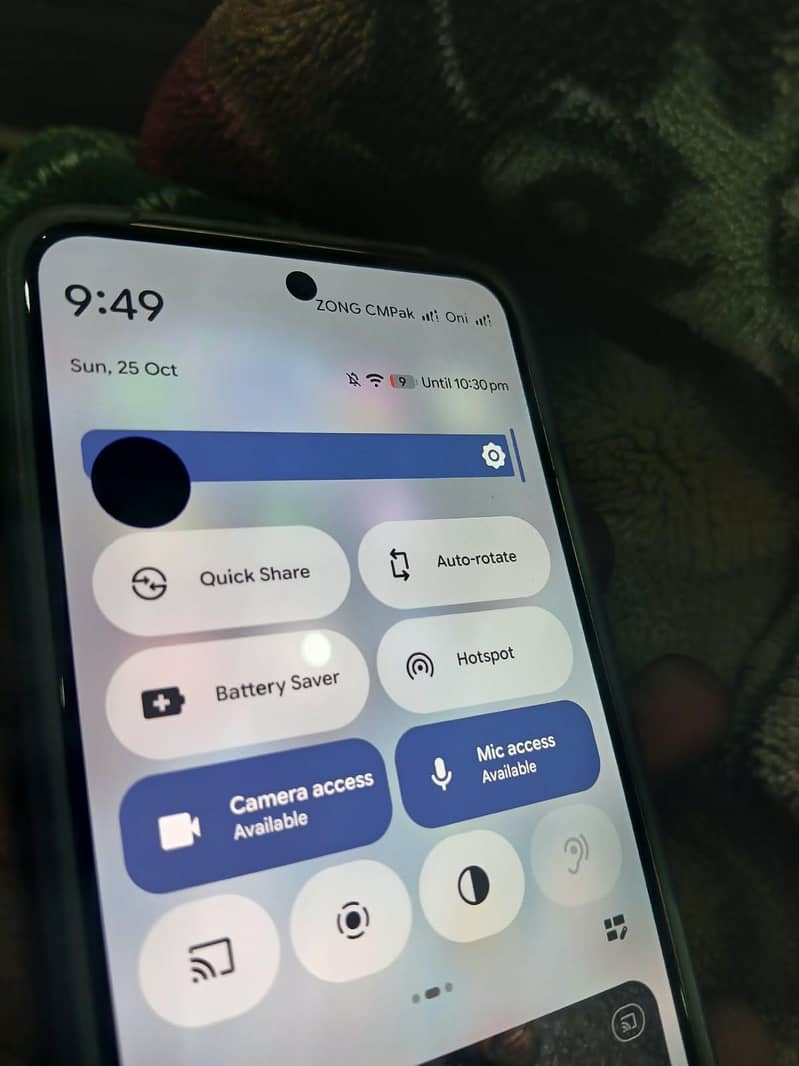 Google Pixel 8 4