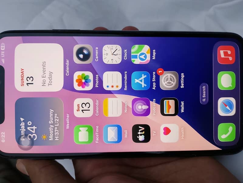 Apple iPhone 11 Pro Max 4