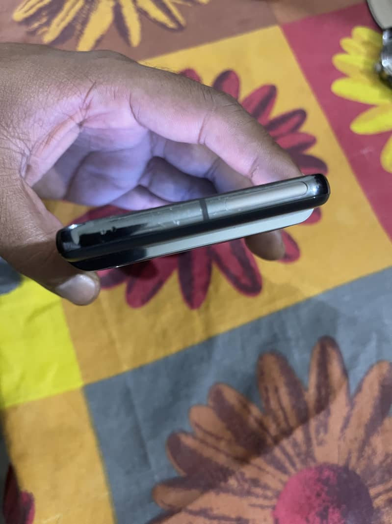 Google Pixel 8 Pro 5