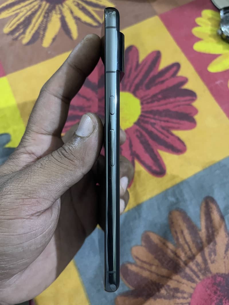 Google Pixel 8 Pro 7