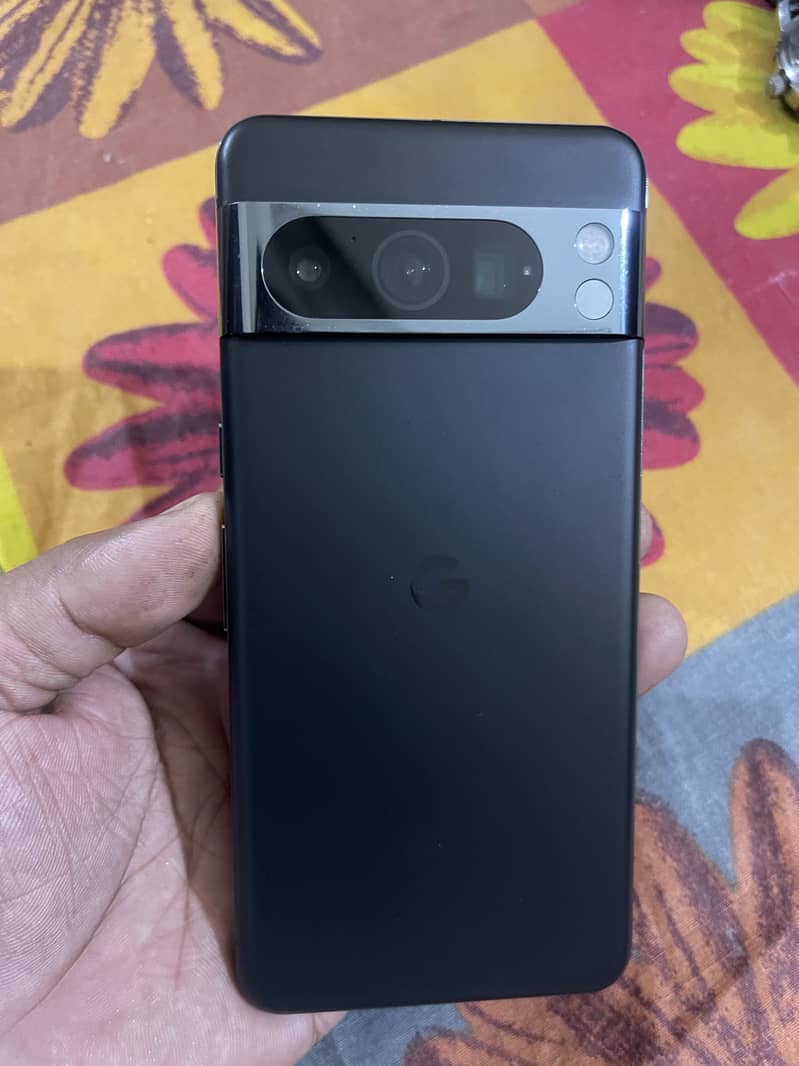 Google Pixel 8 Pro 9
