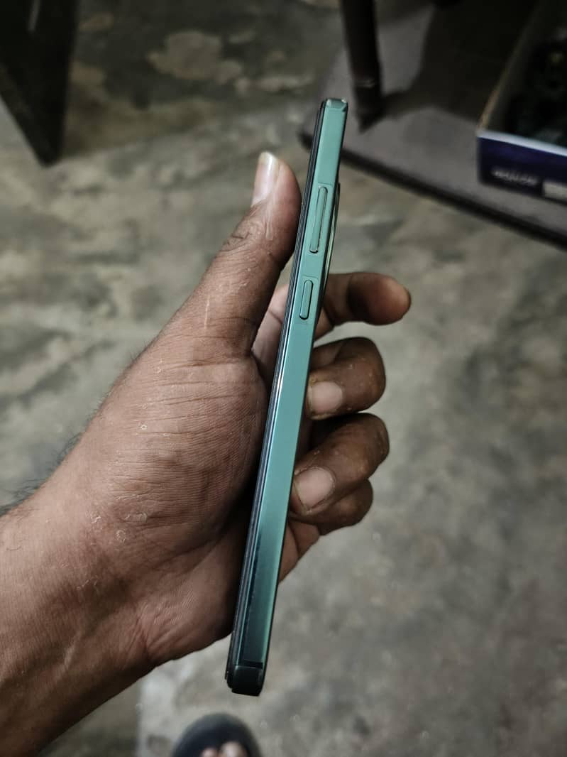 OPPO Reno 4