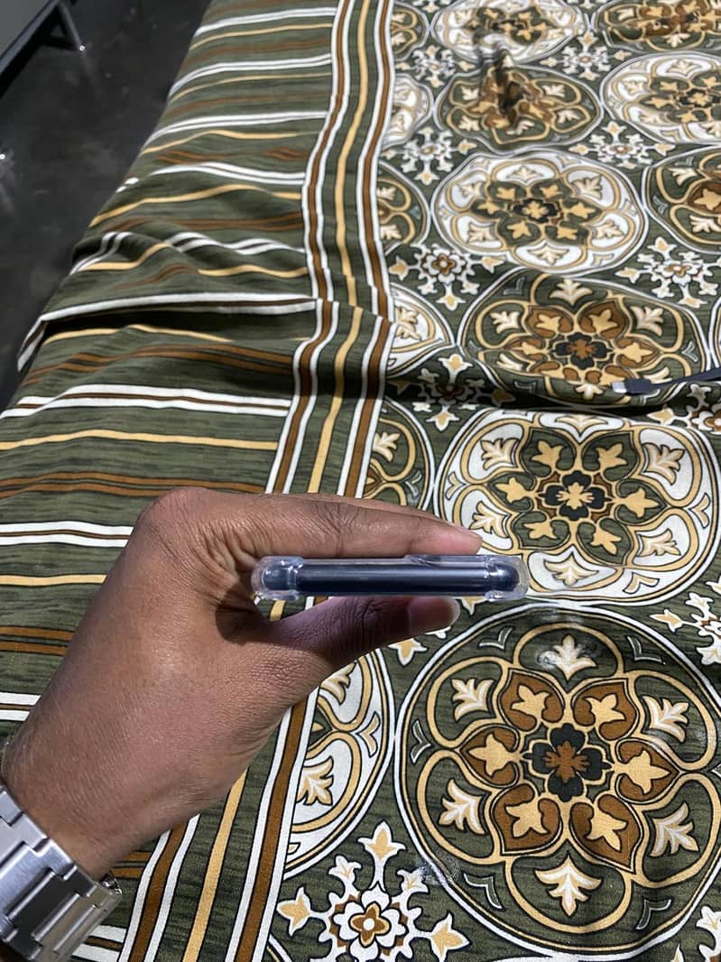 Apple iPhone 7 1