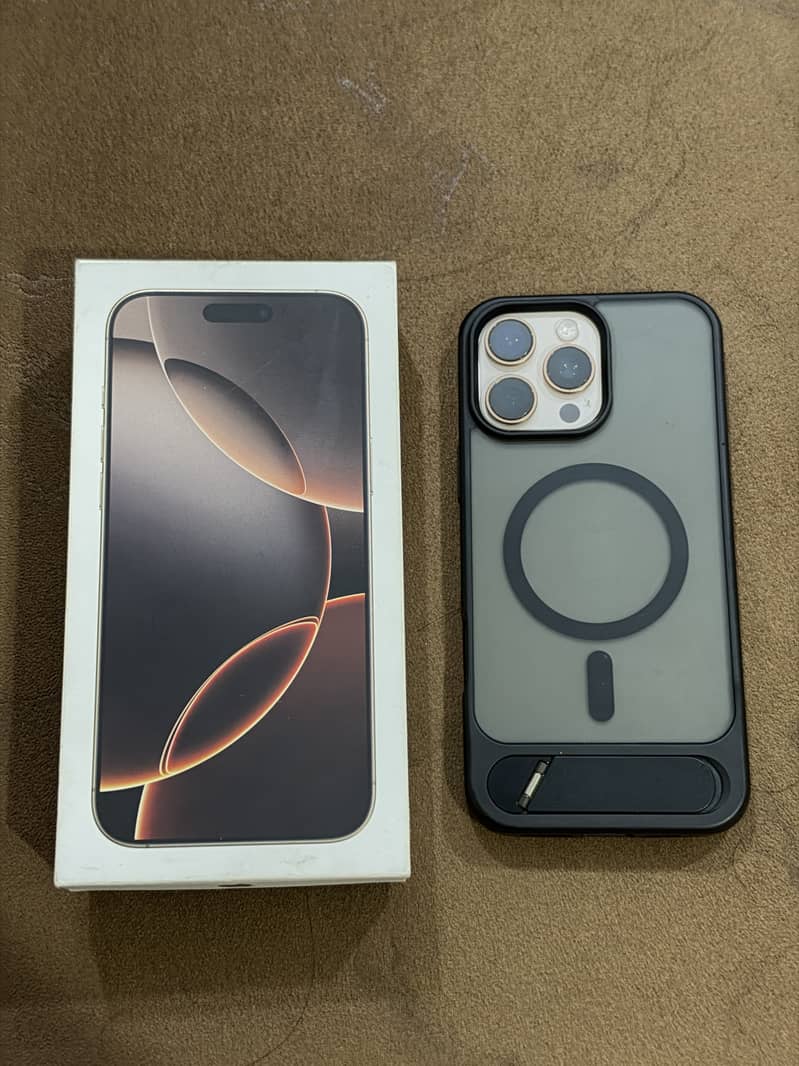 Apple iPhone 16 Pro Max 1