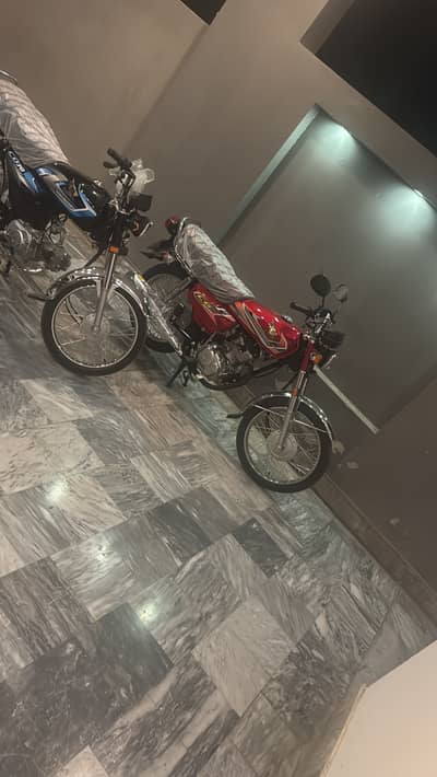 Honda 125 2027 sticker