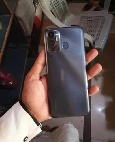 Infinix Hot 12 Play
