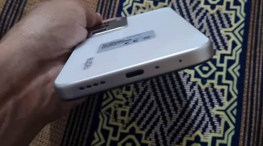 Realme C100i