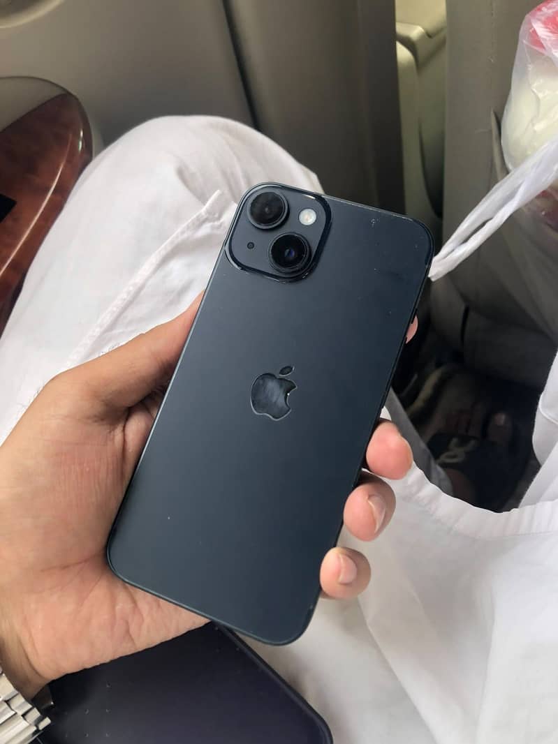 Apple iPhone 14 3