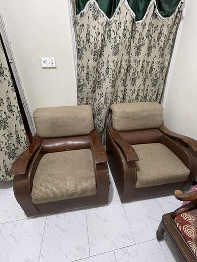 5 seater sofa set condition 10/9 Urgent