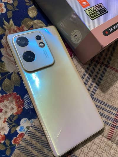 Infinix Zero 30