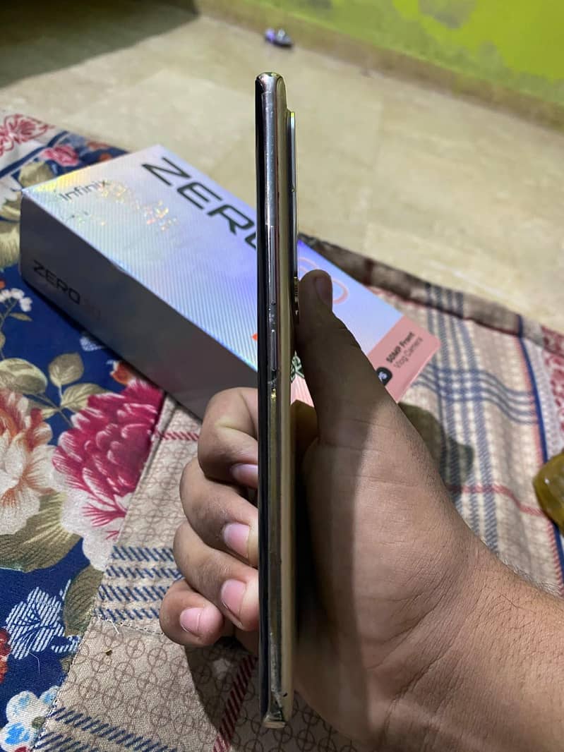 Infinix Zero 30 2