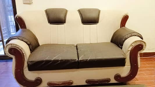 master molty 7 seater sofa set available for sale.