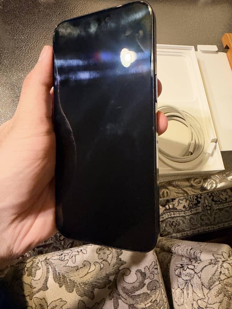 Apple iPhone 15 Pro Max 8