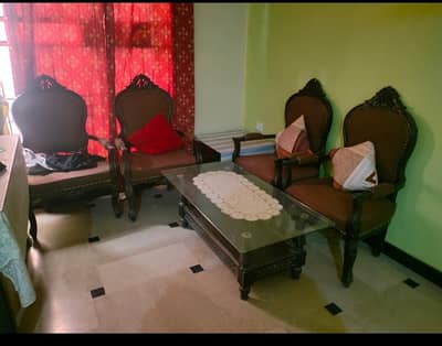 4 pieces master chairs