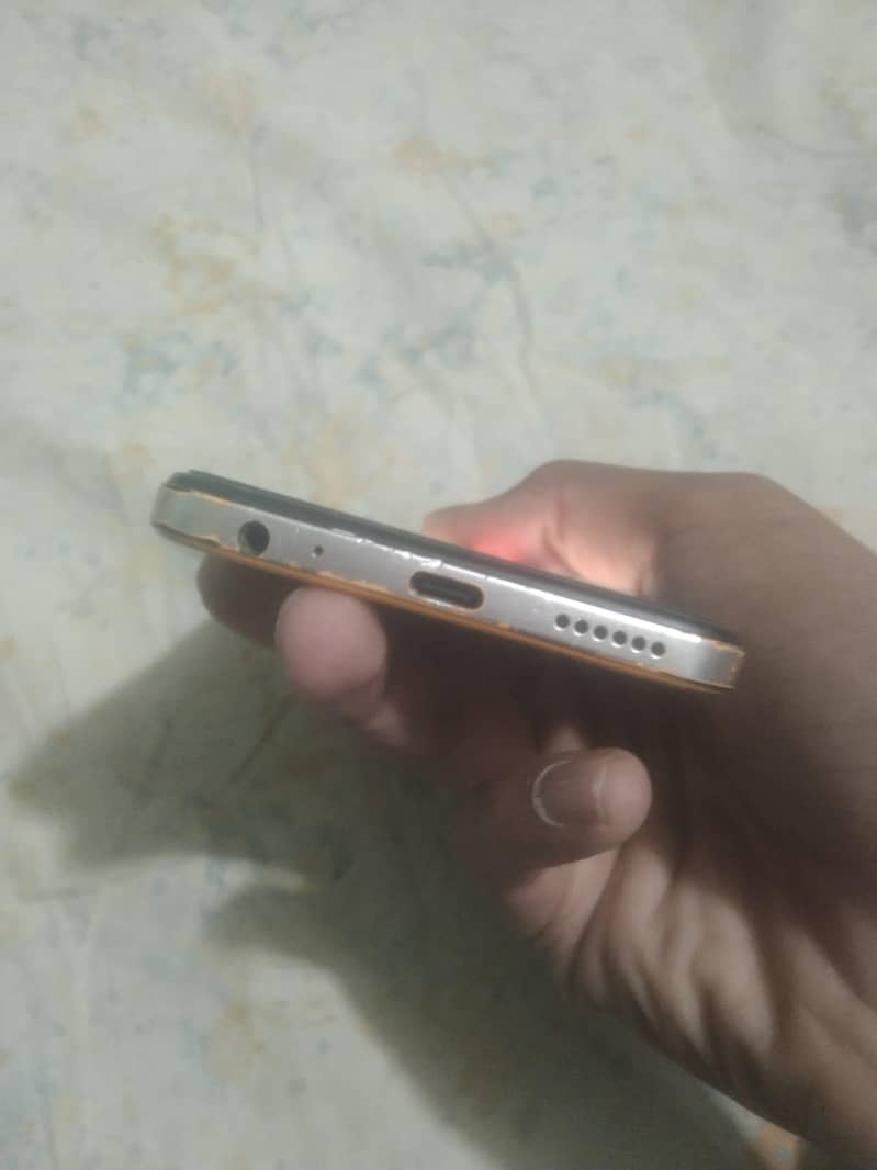 Tecno Spark 10C 2