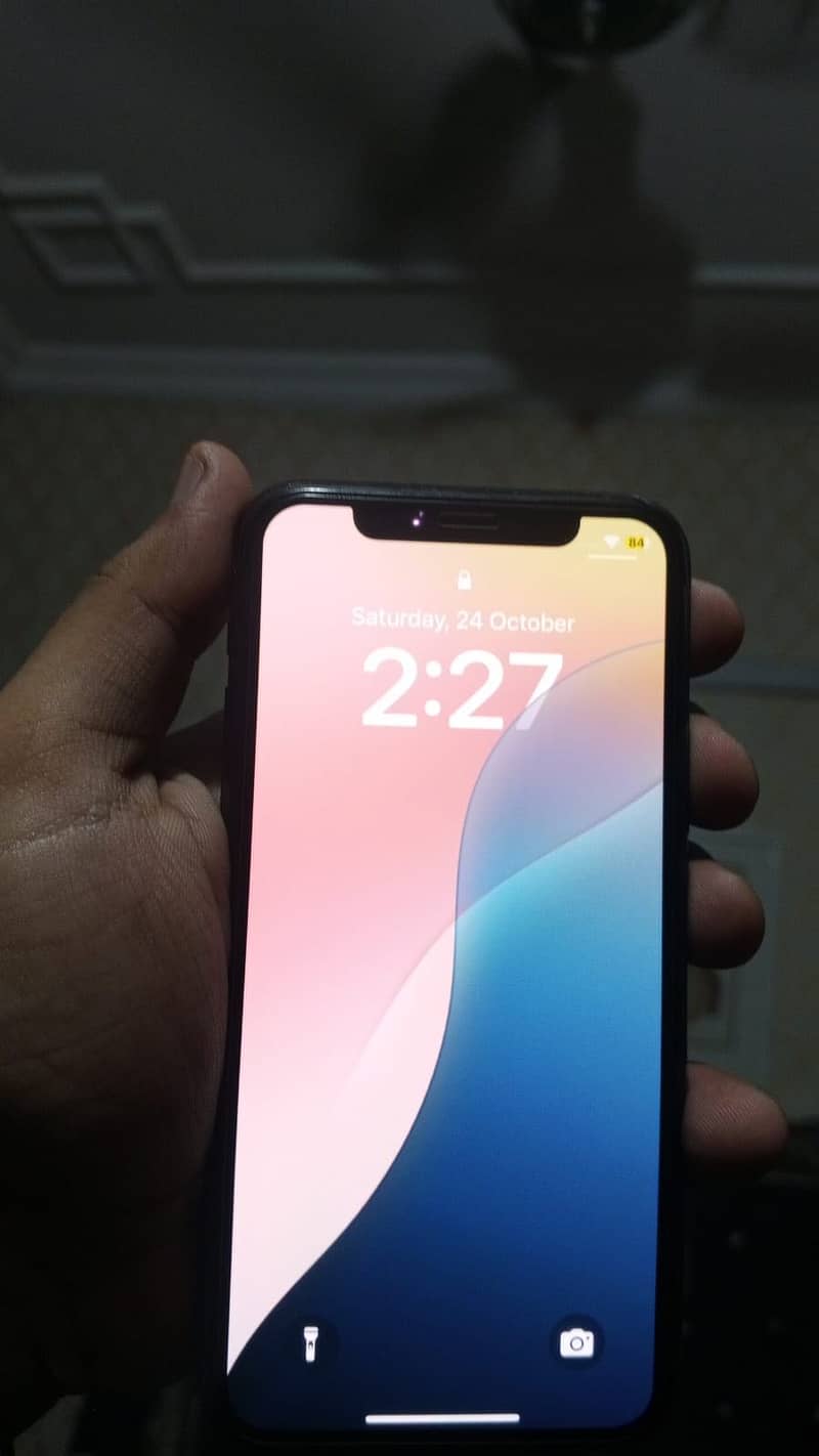 Apple iPhone 11 Pro 1