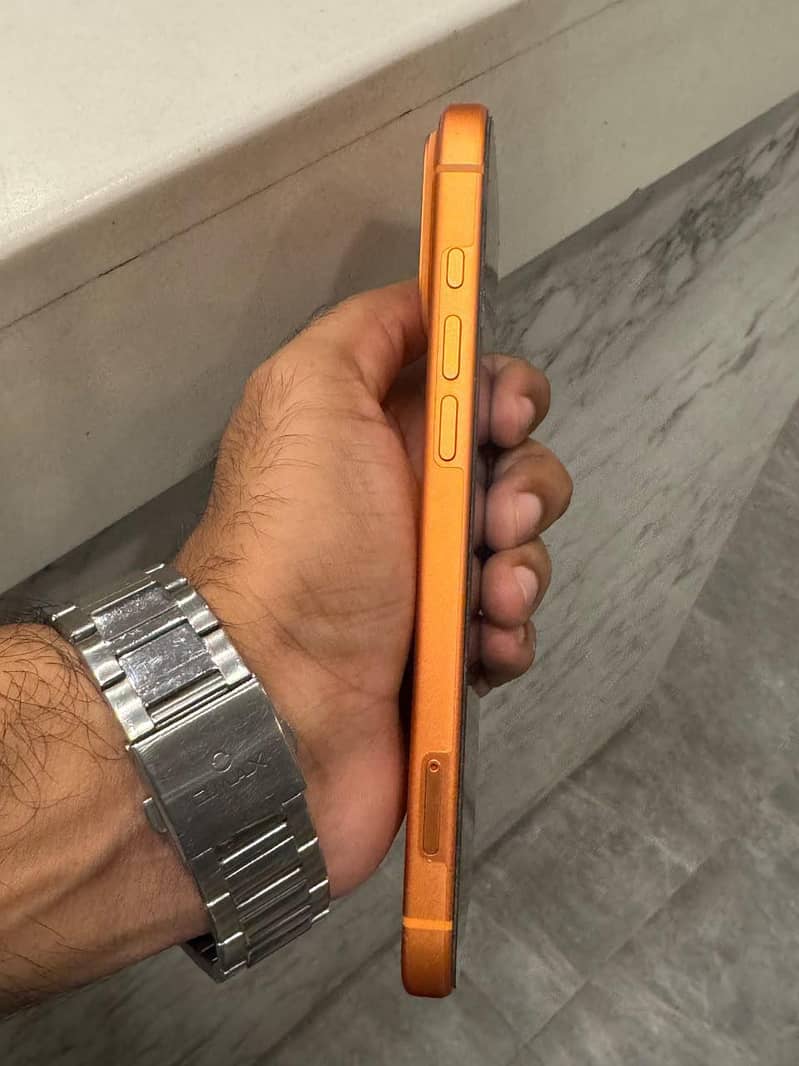 Apple iPhone 17 Pro Max 1