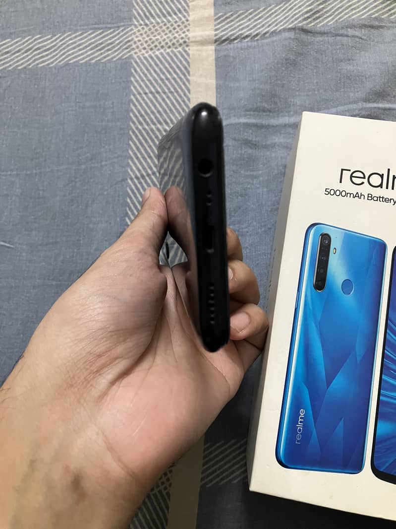 Realme 5 5