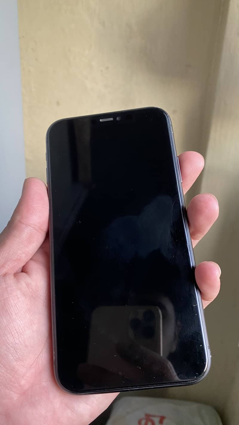 Apple iPhone 11 2