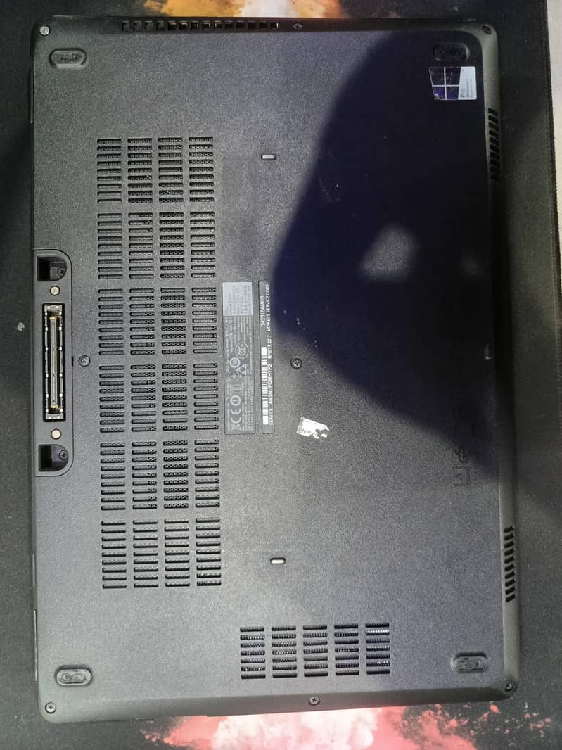 Dell Latitude E5470 4