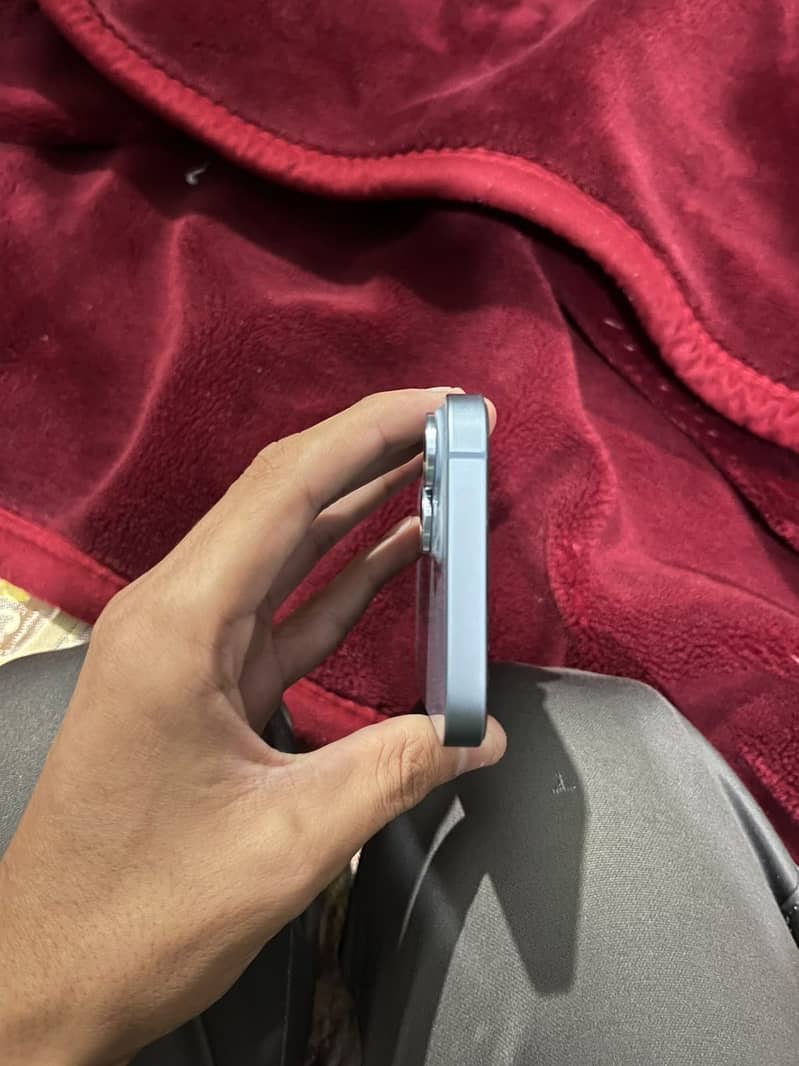 Apple iPhone 14 1