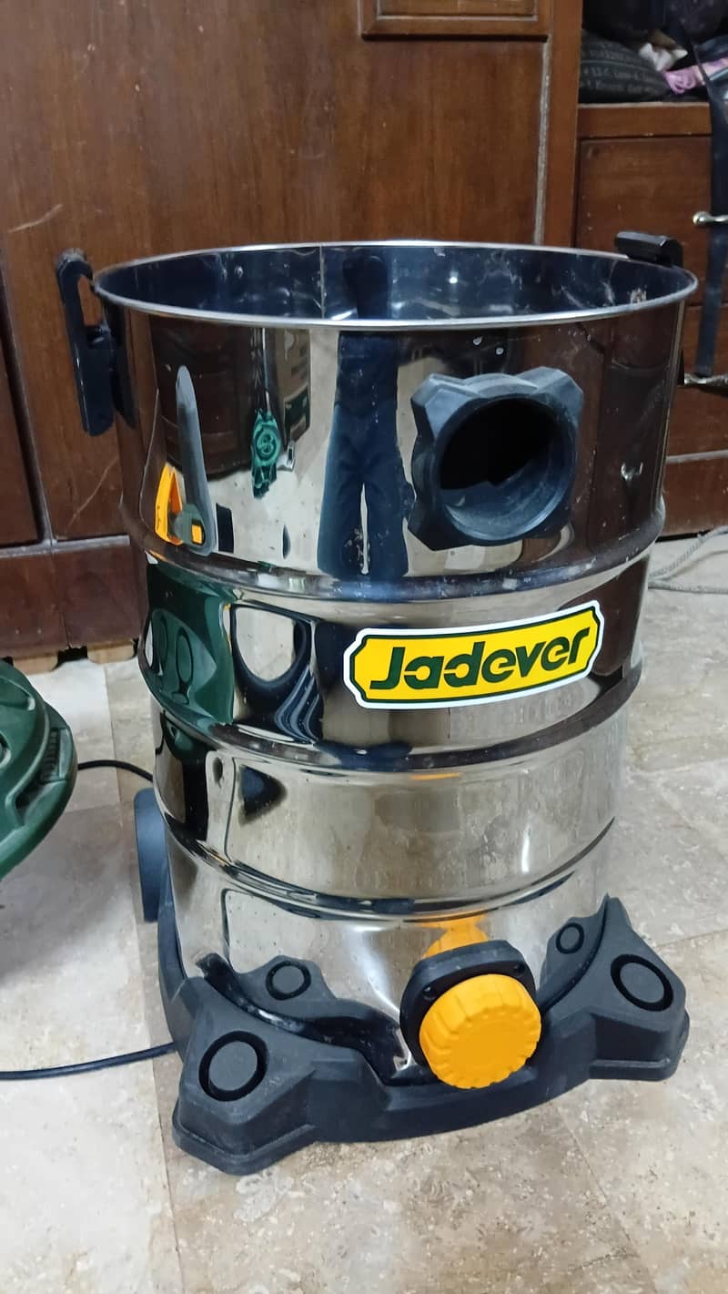 Vacuum Cleaner 10