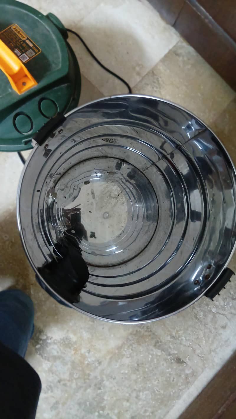 Vacuum Cleaner 11